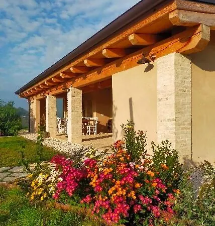Oda ve Kahvaltı Arcadia Saludecio