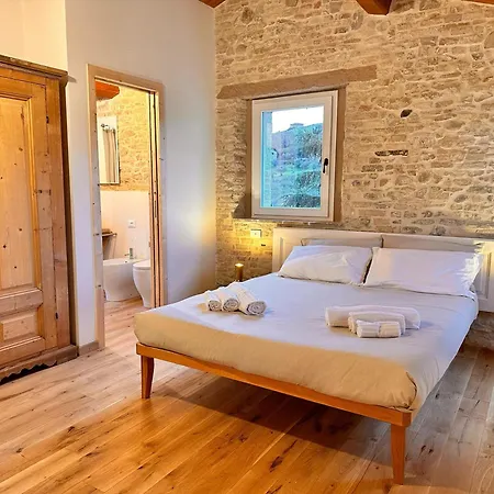 Villa Arcadia B&B فندق مبيت وإفطار Saludecio